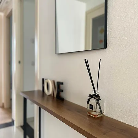 Casaspensieratezza - 5 Persone - Posto Auto Riservato - Colazione Διαμέρισμα *