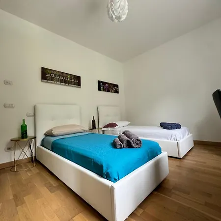 Casaspensieratezza - 5 Persone - Posto Auto Riservato - Colazione * Φορλί