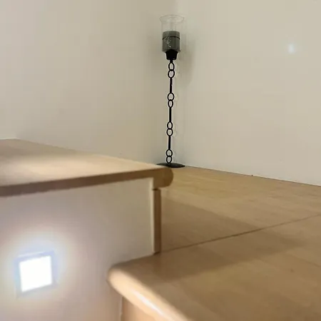 Casaspensieratezza - 5 Persone - Posto Auto Riservato - Colazione