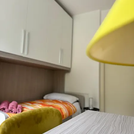 Casaspensieratezza - 5 Persone - 3 Camere - Posto Auto 아파트 *