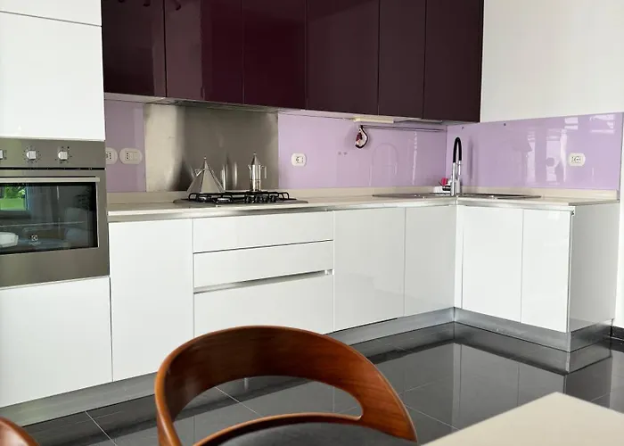 Casaspensieratezza - 5 Persone - 3 Camere - Posto Auto Appartement *