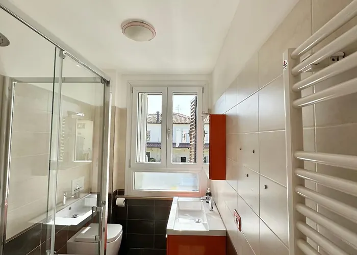 Casaspensieratezza - 5 Persone - 3 Camere - Posto Auto Appartement